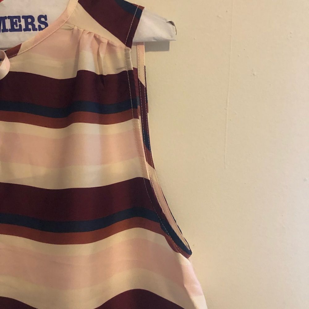 Banana Republic Striped Notch-Neck Tank - Small - Picture 3 of 7